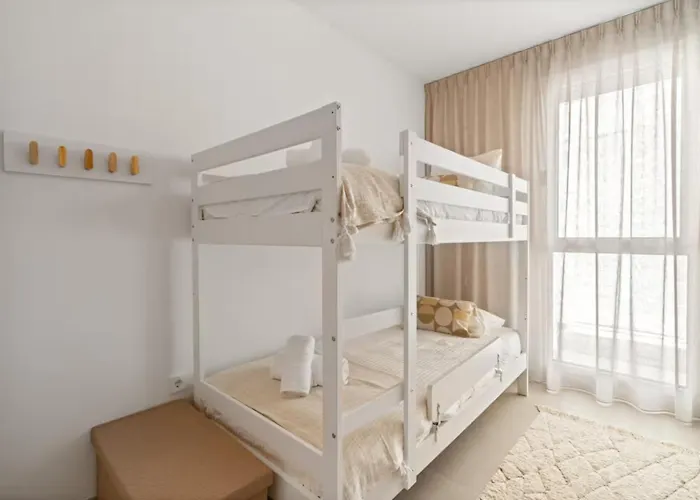 Lejlighed Family Friendly 3br L Pool And Terrace