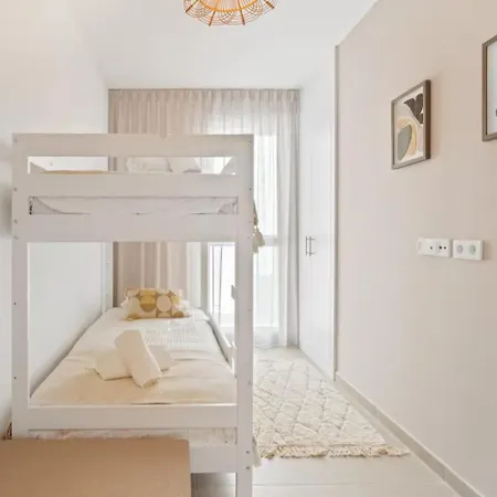 Family Friendly 3br L Pool And Terrace Apartman Estepona